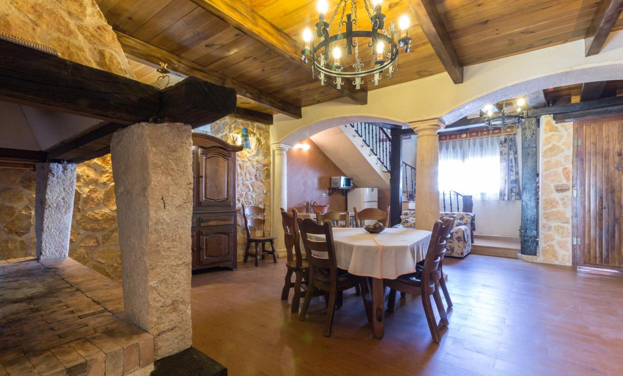 Casa Rural La Del Alba Seria Аргамасилья-де-Альба Экстерьер фото