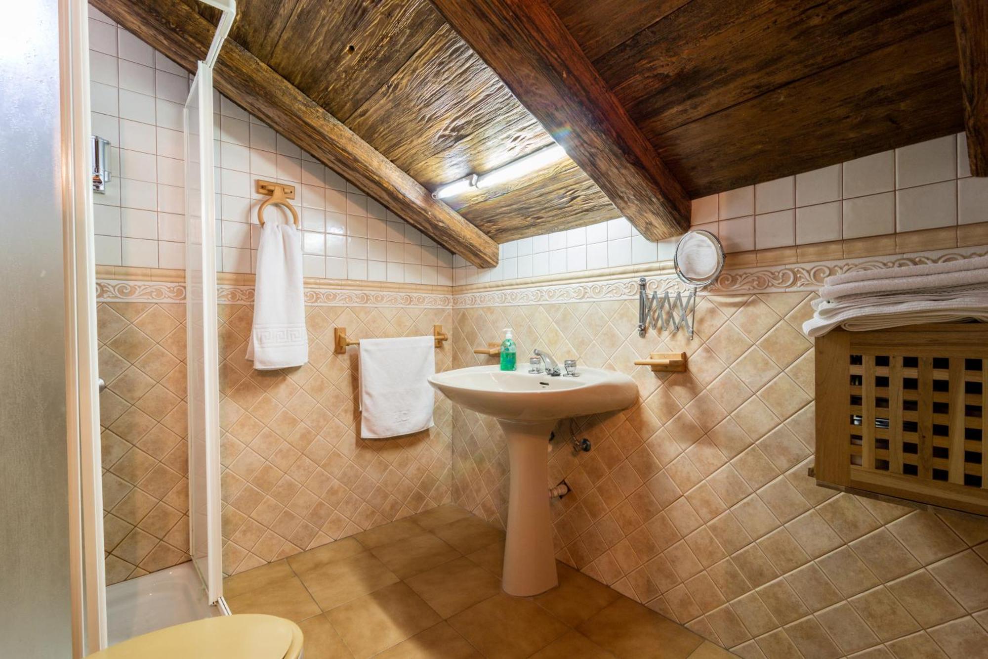 Casa Rural La Del Alba Seria Аргамасилья-де-Альба Экстерьер фото